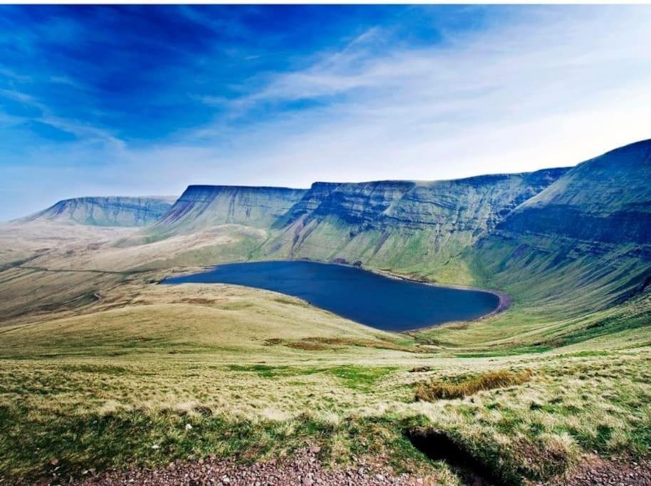 Llanwrda Perfect Cottage Retreat Near The Brecon Beacons מראה חיצוני תמונה